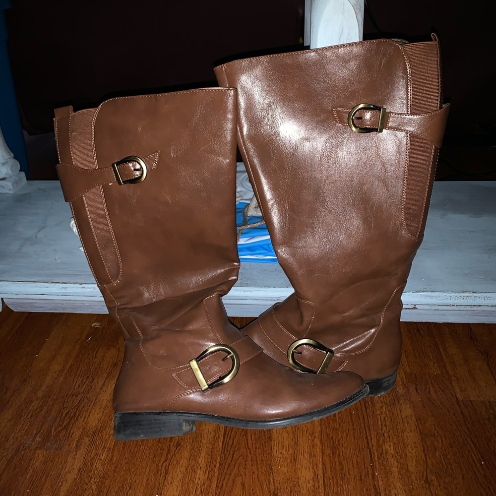 Knee boots size 12